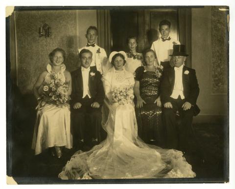 Wedding at the Beth Hamadrath Aperion Plaza in Roxbury, 1936, Sterling and Selesnick Family Papers in the JHC archive.